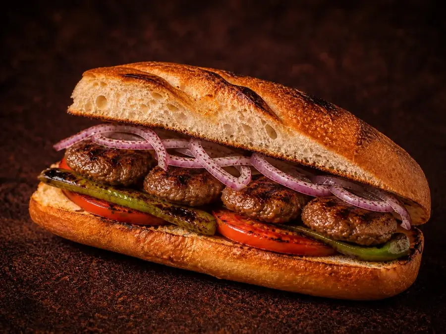 Ekmek Arası Köfte